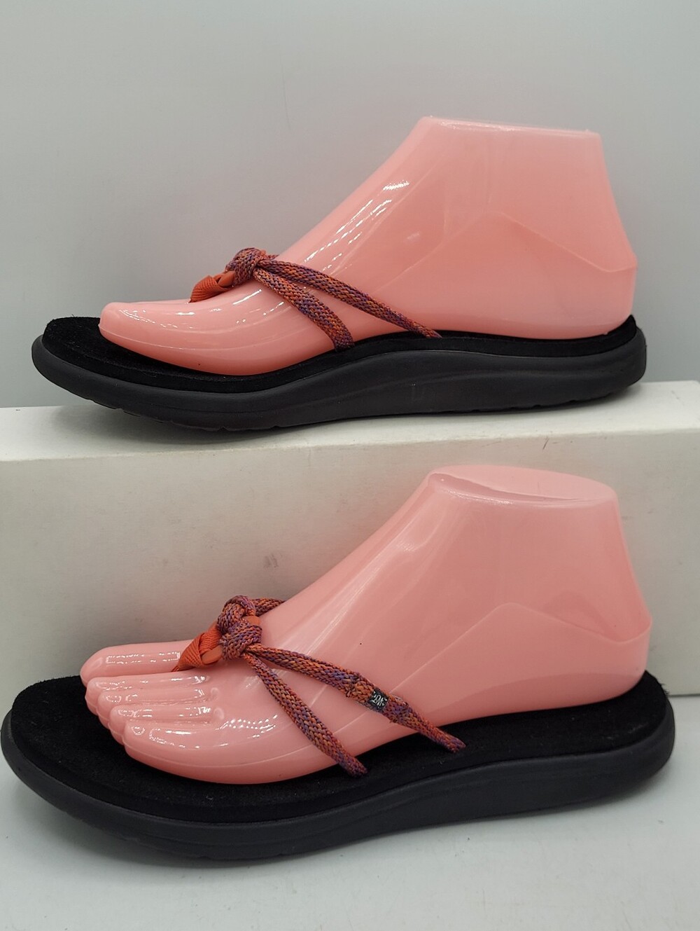 Teva Flip Flop Sandals Size 8